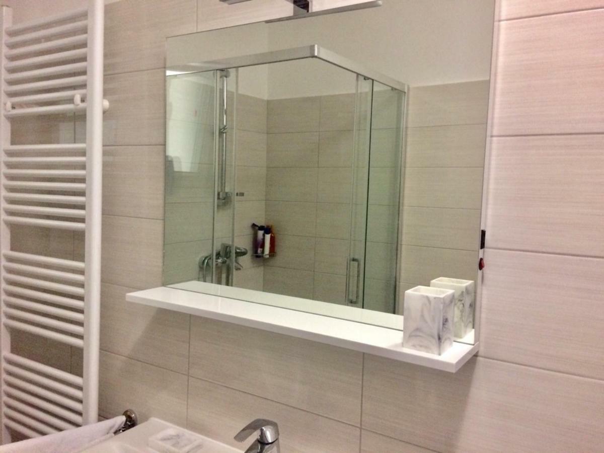 Apartment Mony *